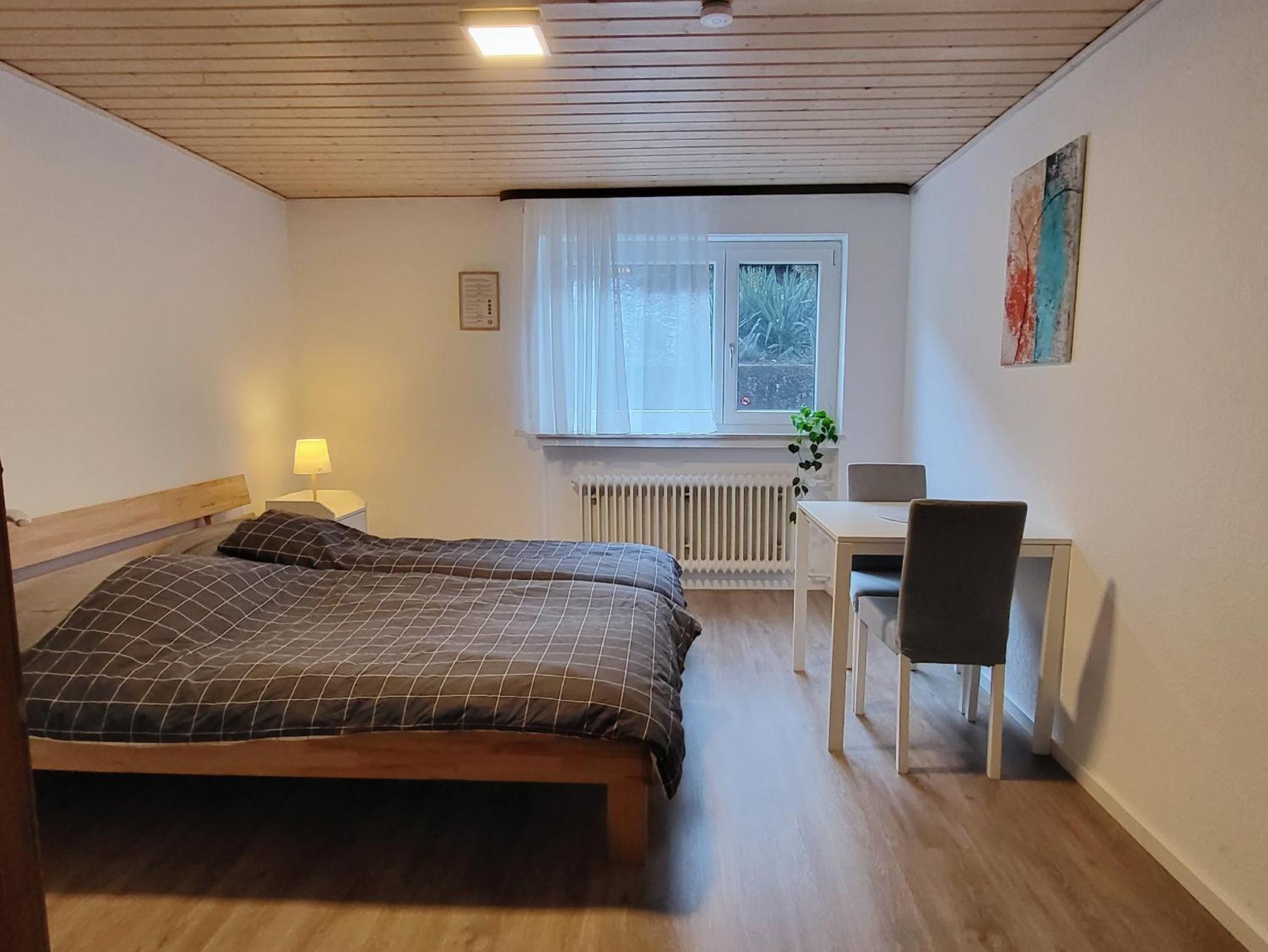 Privates Zimmer In Unterkunft Mit Glatttal Blick In Wasserschloss Nahe 술즈암네카어 외부 사진